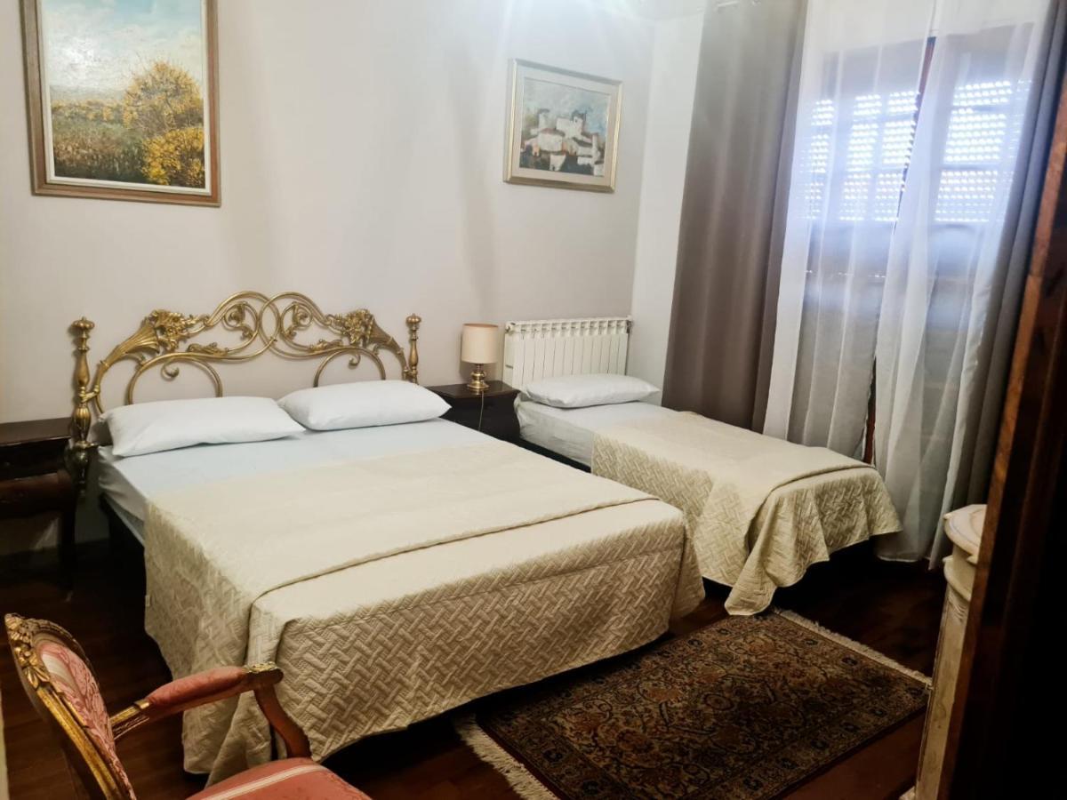 Sopra Le Poste Bed and Breakfast Arezzo Exteriör bild